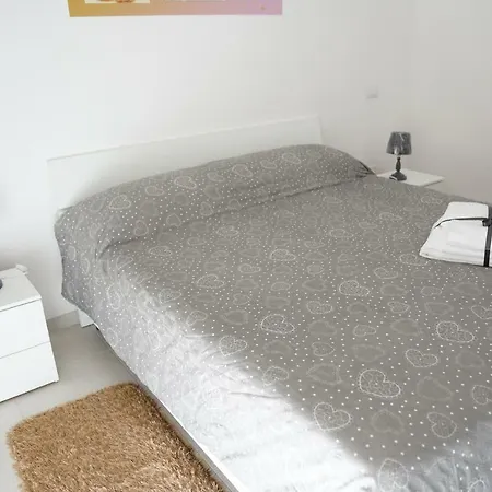 La Casa Dei Sogni Alojamento de Acomodação e Pequeno-almoço 3*